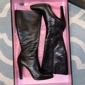 Black Leather Heeled Boots